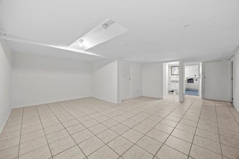 Photo of property in 7 Lewis Road, Pakuranga, Auckland, 2010