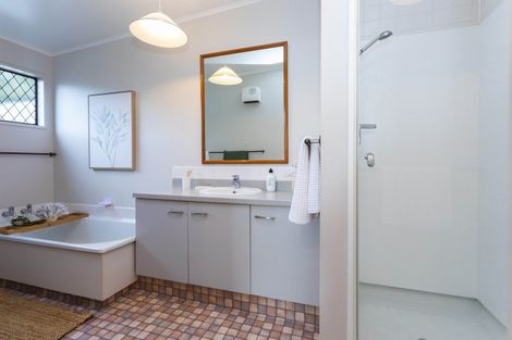 Photo of property in 1/17 Moncks Spur Road, Redcliffs, Christchurch, 8081