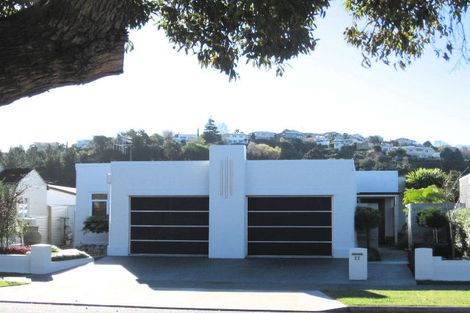 Photo of property in 11 Logan Avenue, Marewa, Napier, 4110