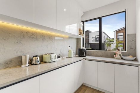 Photo of property in 10 Hato Road, Hobsonville, Auckland, 0616