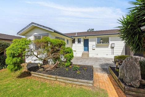 Photo of property in 5 Lisa Rise, Half Moon Bay, Auckland, 2012
