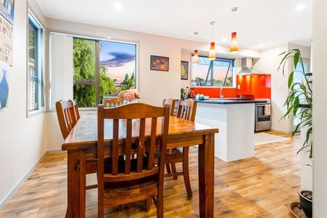 Photo of property in 154 Solar Road, Glen Eden, Auckland, 0602