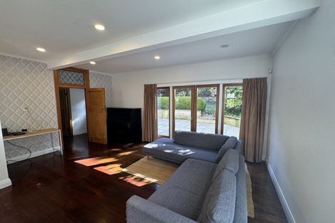 Photo of property in 14 Glen Road, Kelburn, Wellington, 6012