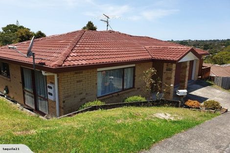 Photo of property in 8 Shah Place, Glen Eden, Auckland, 0602