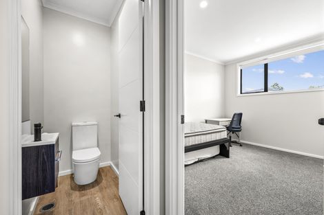 Photo of property in 14u7 Abbotsford Street, Whitiora, Hamilton, 3200