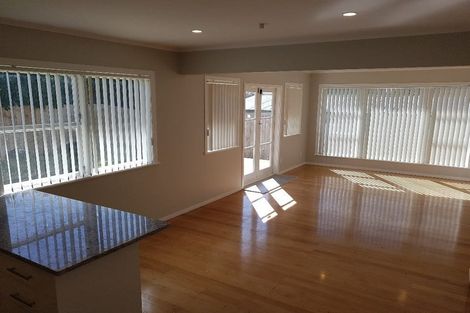 Photo of property in 25 Holland Street, Pukekohe, 2120