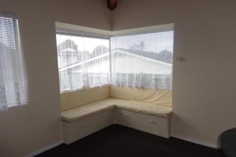 Photo of property in 1/341 Royal Road, Massey, Auckland, 0614