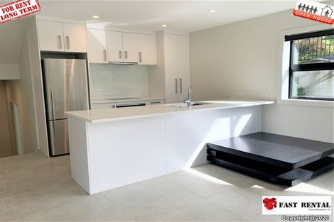 Photo of property in 3 The Rosebowl, Sunnyhills, Auckland, 2010