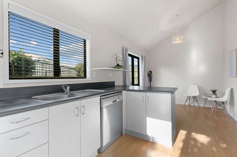 Photo of property in 2 Waitawa Place, Lynmore, Rotorua, 3010