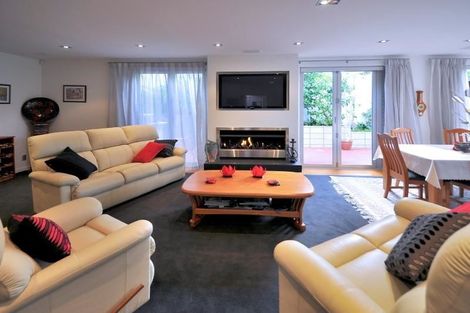 Photo of property in 34a Ocean View Road, Milford, Auckland, 0620