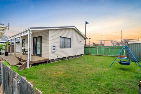 Photo of property in 22 Elizabeth Avenue, Papatoetoe, Auckland, 2025