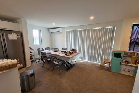 Photo of property in 2 Treestump Road, Takanini, 2112