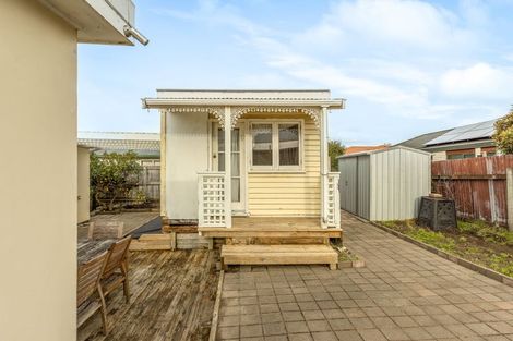 Photo of property in 12 Mahana Road, Paraparaumu Beach, Paraparaumu, 5032