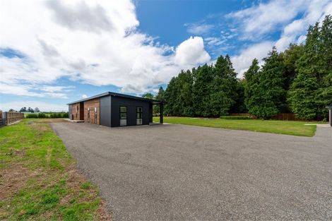 Photo of property in 38a Pohutukawa Drive, Levin, 5571