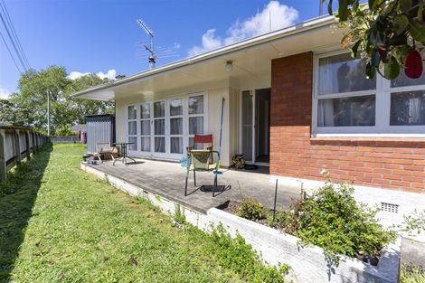 Photo of property in 39 Christmas Road, Manurewa, Auckland, 2102