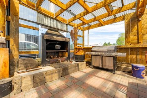 Photo of property in 8 Arowhenua Station Road, Kerrytown, Timaru, 7973