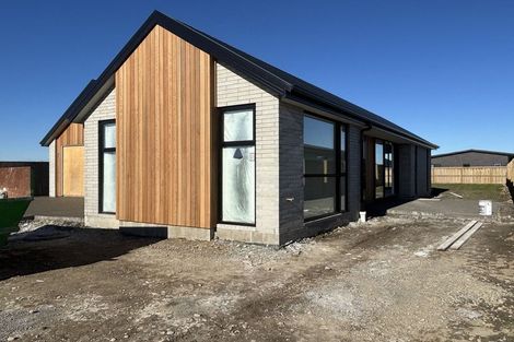 Photo of property in 16 Kite Street, Rolleston, 7614