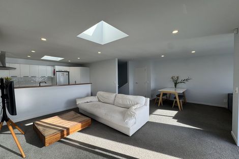 Photo of property in 10/148 Evans Bay Parade, Roseneath, Wellington, 6021