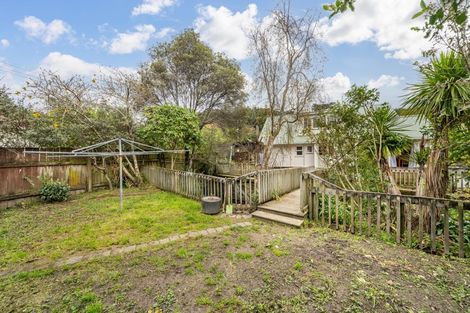 Photo of property in 11 Forest Road, Pinehaven, Upper Hutt, 5019