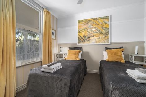 Photo of property in 7 Donegal Street, Cromwell, 9310