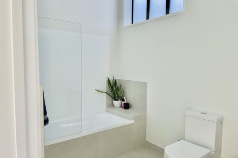 Photo of property in 7 Hastings Street, Hobsonville, Auckland, 0616