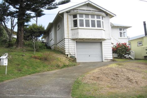 Photo of property in 38 Burrows Avenue, Karori, Wellington, 6012