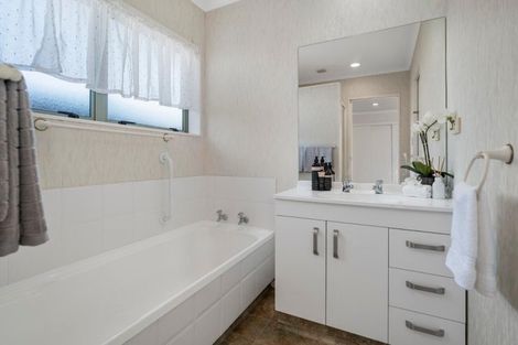 Photo of property in 18a Emmett Street, Greerton, Tauranga, 3112