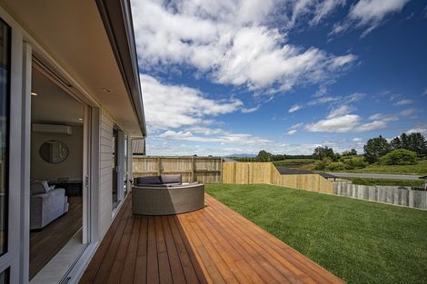 Photo of property in 12 Waireka Road, Rototuna North, Hamilton, 3210