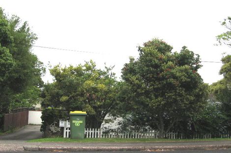 Photo of property in 1/36 Hillcrest Avenue, Hillcrest, Auckland, 0627