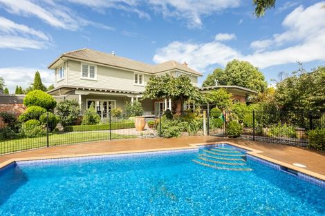 Photo of property in 178 Avenue Road, Greenmeadows, Napier, 4112