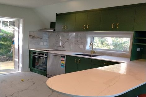 Photo of property in 71b Rosecamp Road, Beach Haven, Auckland, 0626