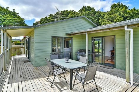 Photo of property in 288 Waiuku Road, Puni, Pukekohe, 2678