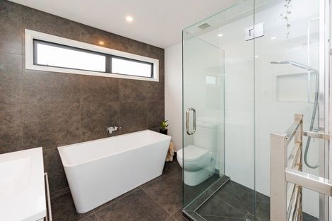 Photo of property in 28 Grey Street, Feilding, 4702