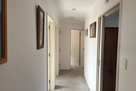 Photo of property in Rangeview Villas, 23/9 Fuller Close, Levin, 5510