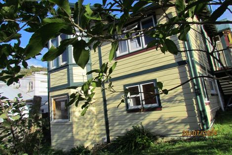 Photo of property in 254 Ohiro Road, Brooklyn, Wellington, 6021