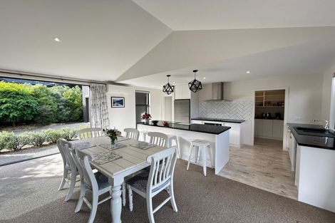 Photo of property in 7 Fife Court, Jacks Point, Queenstown, 9371