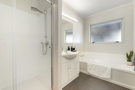 Photo of property in 125a Mansels Road, Parkvale, Tauranga, 3112