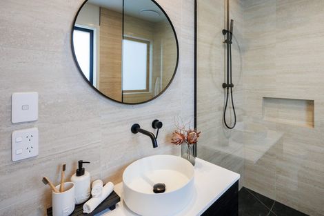 Photo of property in 47 Ashford Avenue, Hokowhitu, Palmerston North, 4410