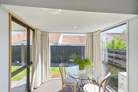 Photo of property in 5/4 Broadbent Street, Riccarton, Christchurch, 8041