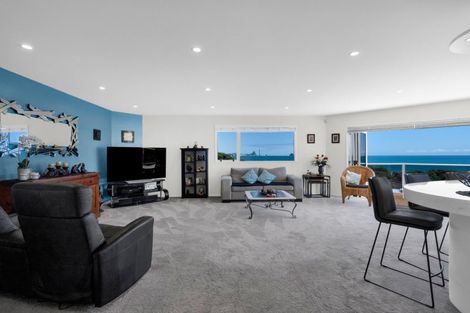 Photo of property in 2a Sackville Street, Fitzroy, New Plymouth, 4312