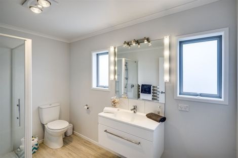 Photo of property in 198 Whirinaki Road, Eskdale, Napier, 4182