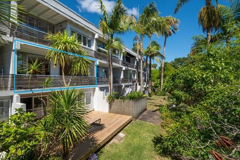 Photo of property in 15/73 Princes Street, Northcote Point, Auckland, 0627