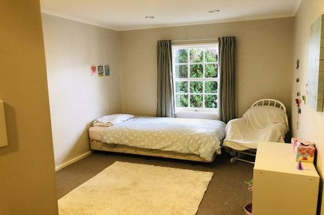 Photo of property in 25 Kent Terrace, Taradale, Napier, 4112