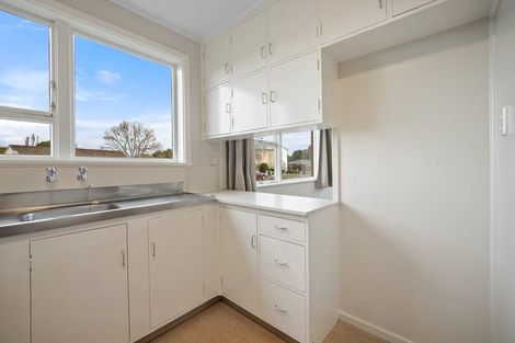 Photo of property in 49 Charnwood Crescent, Bishopdale, Christchurch, 8051
