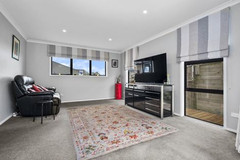Photo of property in 3 Herring Place, Omokoroa, 3114