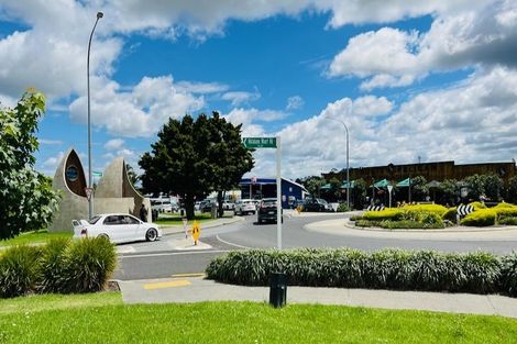 Photo of property in 1 Awanui Crescent, Matakana, 0985