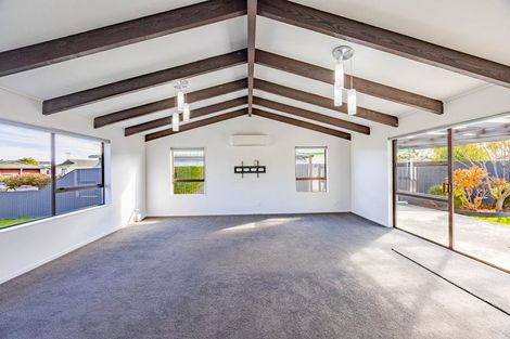 Photo of property in 48 Spriggs Crescent, Greenmeadows, Napier, 4112