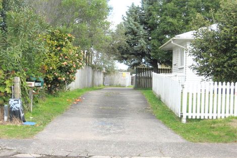 Photo of property in 2/19 Rollerson Street, Papakura, 2110