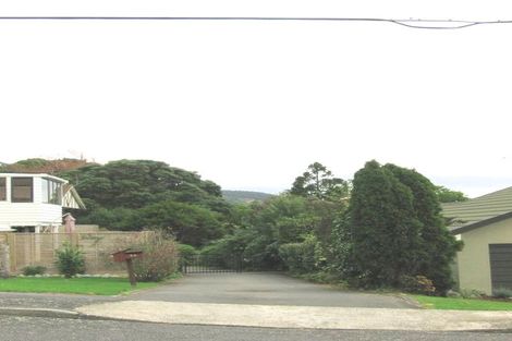 Photo of property in 24 Kereru Street, Waikanae, 5036