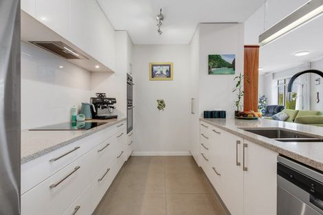 Photo of property in 94 Panorama Heights, Orewa, 0931